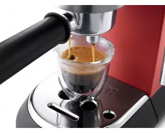Рожкова кавоварка DeLonghi Dedica Style EC 685.R