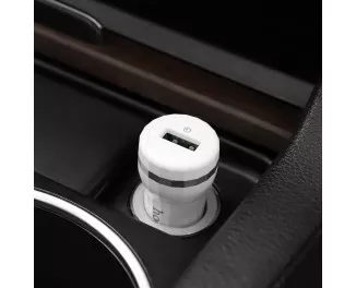 Автомобильное зарядное устройство hoco Z27A Staunch QC3.0 White
