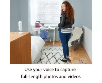 Виртуальный ассистент моды Amazon Echo Look с голосовым ассистентом Amazon Alexa