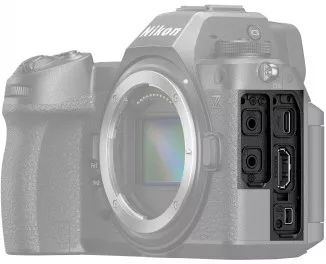 Бездзеркальний фотоапарат Nikon Z6 III body (VOA130AE)