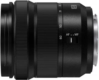Бездзеркальний фотоапарат Panasonic Lumix S DC-S5 II kit S (20-60mm) (DC-S5M2KEE)