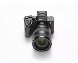 Бездзеркальний фотоапарат Sony Alpha A7 IV + FE 24-105mm F/4 G OSS (ILCE7M4GBDI)