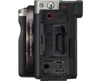 Беззеркальный фотоаппарат Sony Alpha A7C kit (28-60mm) Silver (ILCE7CLS)