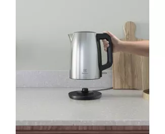 Электрочайник Electrolux E3K1-3ST