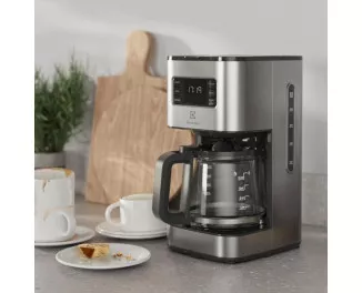 Капельная кофеварка Electrolux (E5CM1-6ST)