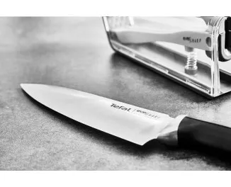 Кухонный нож поварской Tefal Eversharp, 16.5см, с чехол-точило нержавеющая сталь, пластик, черный