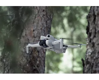 Квадрокоптер DJI Mini 4 Pro Fly More Combo Plus with RC 2 (CP.MA.00000740.01)