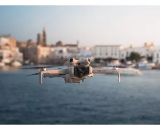 Квадрокоптер DJI Mini 4 Pro Fly More Combo with RC 2 (CP.MA.00000735.01)