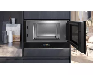 Микроволновая печь Siemens iQ700 BE732R1B1