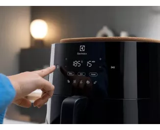 Мультипечь (аэрофритюрница) Electrolux EAF7B