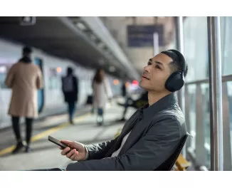 Бездротові навушники Sony WH-1000XM5 Black