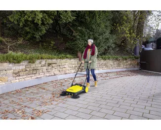 Підмітальна машина Karcher S 4 Twin (1.766-360.0)