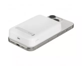 Портативний акумулятор з бездротовою зарядкою Belkin BoostCharge Pro Magnetic Qi2 10000mAh 15W (BPD008BTWH) White