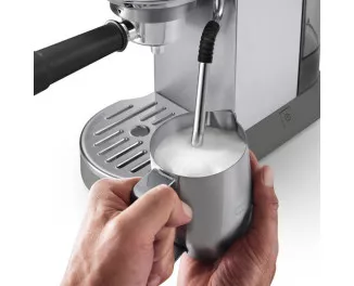 Рожковая кофеварка DeLonghi Dedica Duo EC 890.M