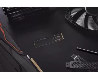 SSD накопитель 2 TB WD Black SN770 (WDS200T3X0E)