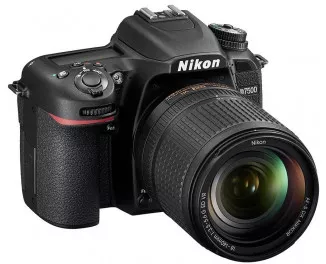 Дзеркальний фотоапарат Nikon D7500 + 18-140VR (VBA510K002)